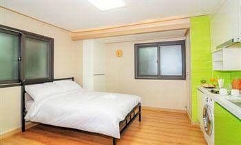 Hostel KW Sinsa Hostel KW Sinsa