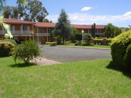 Coachmans Rest Motor Lodge0