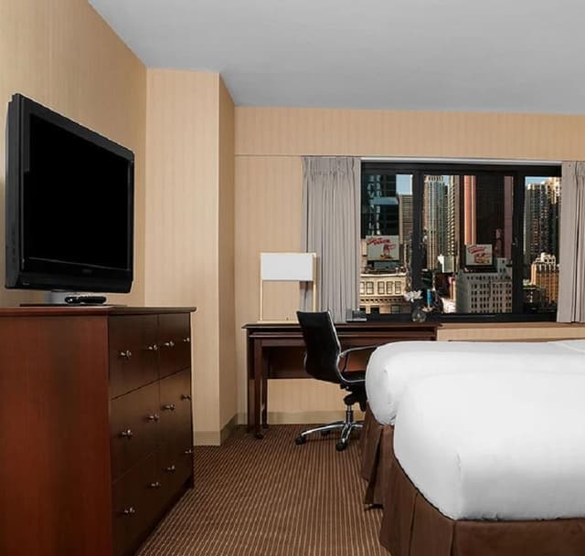 Room TWO DOUBLE BEDS