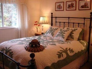 Ohia Plantation House1