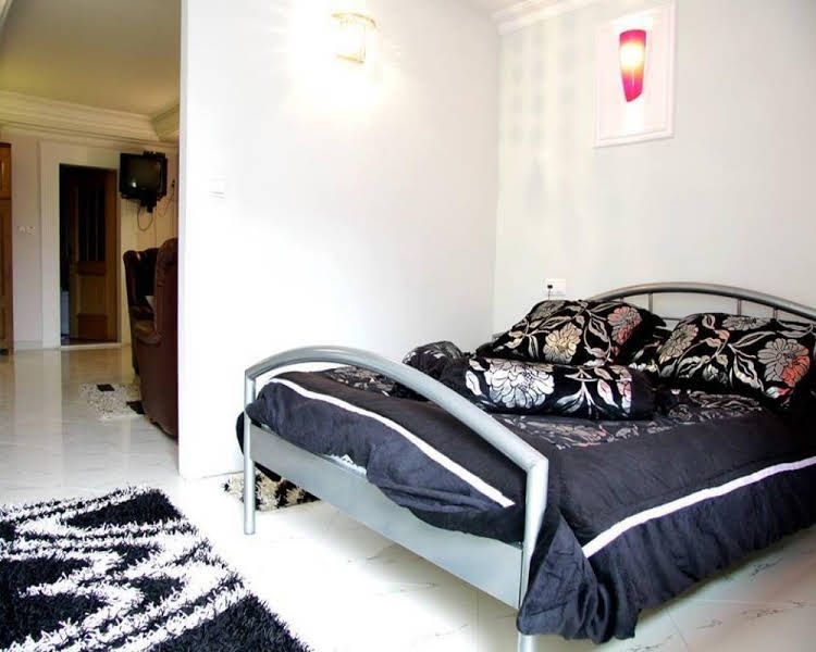 Sara Hotel0