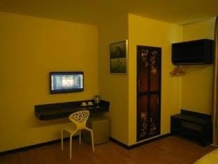 Oro Hotel1