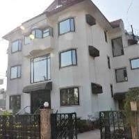 Hotel Amanda Park Residency0