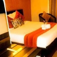 Hotel Amanda Park Residency1