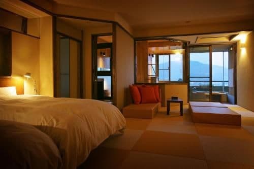 Twin Room with Mountain View