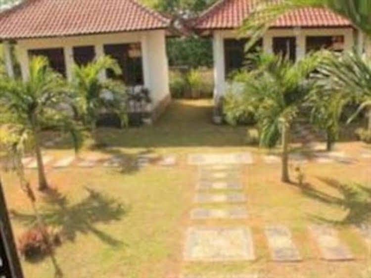 Taman Asih Bingin Homestay Taman Asih Bingin Homestay