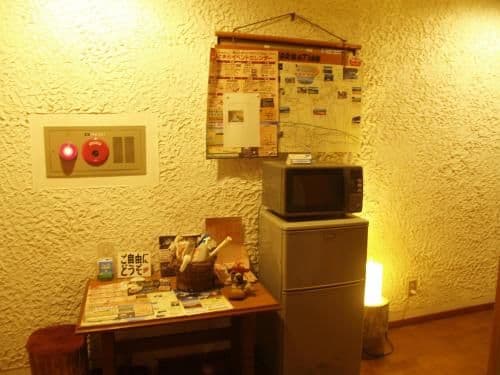 Twin Room with Shared Bathroom