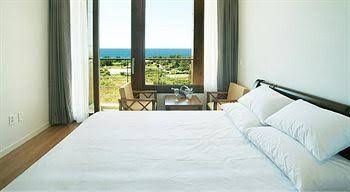 Hidden Hotel2