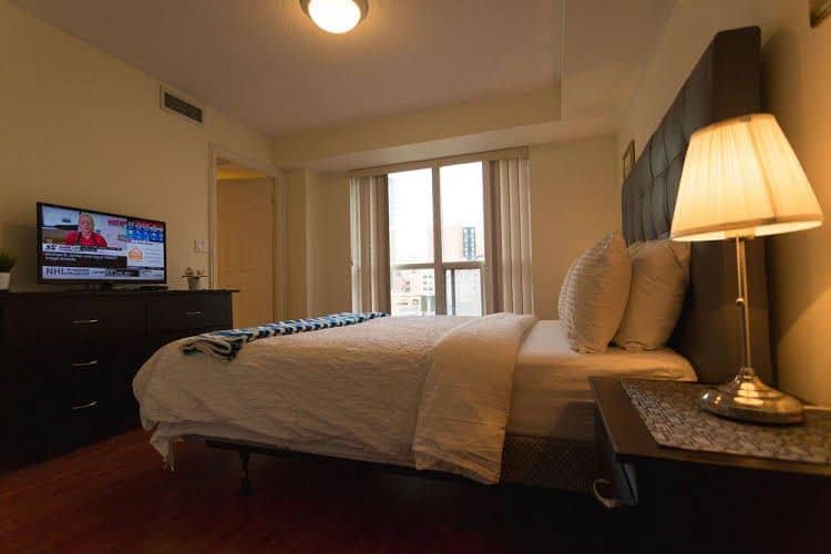Red Maple Suites - Icon Red Maple Suites - Icon