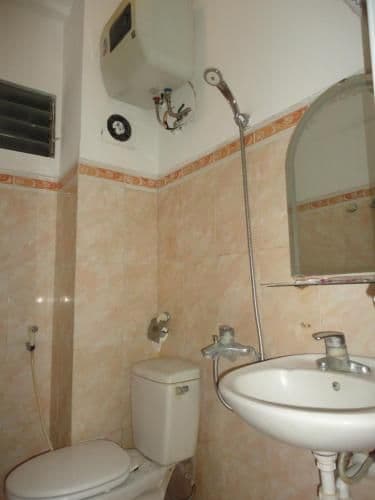 Basic Triple Room with Shared Bathroom