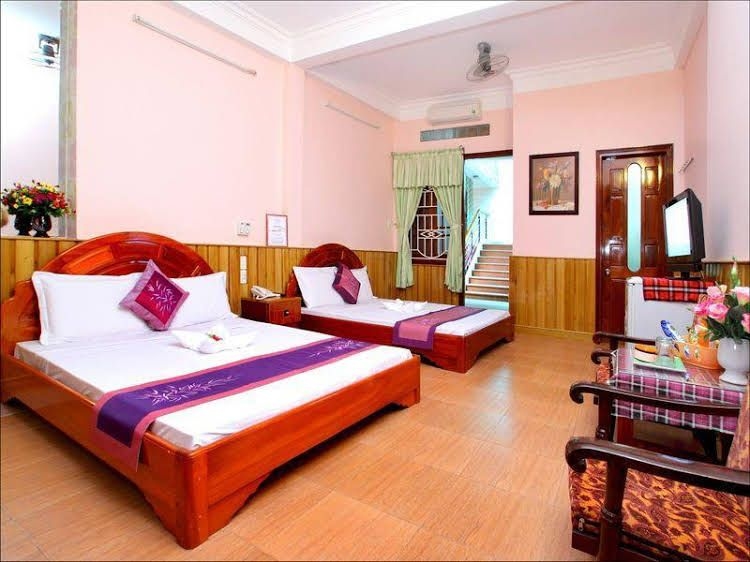HOẠ MY HOTEL2