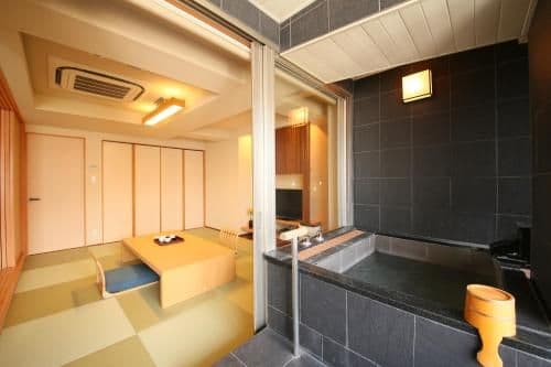 Suite Room with Tatami Area with Open-Air Bath and Lake View