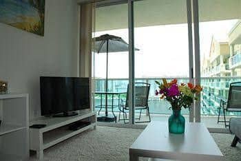 Luxe Apartment at Intracoastal Yacht Club Luxe Apartment at Intracoastal Yacht Club