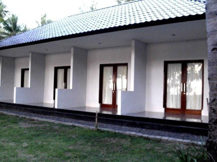 Gondang Beach Hotel2