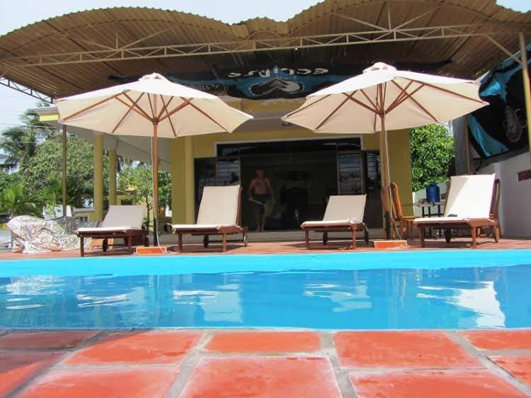 Kite Camp No Mad Hotel3