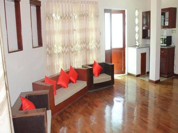 Hsaung Thazin Hotel Pyin Oo Lwin0