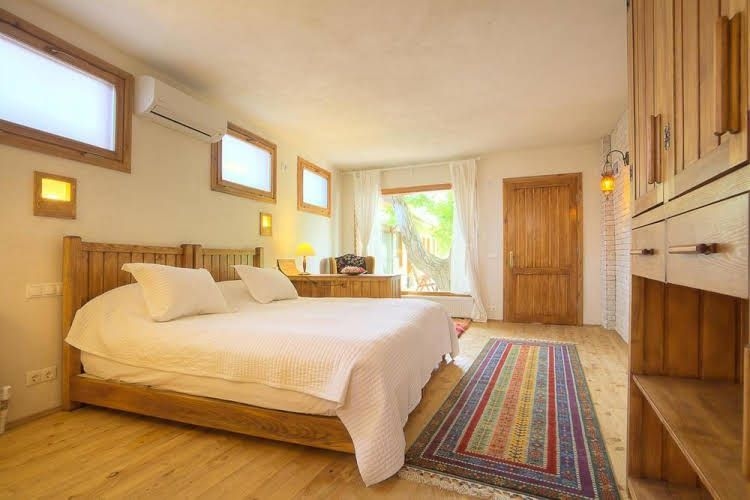 Ephesus Lodge0
