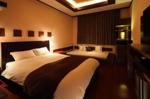 Double Room - Non-Smoking