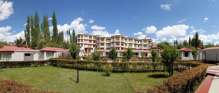 The Zen Ladakh0