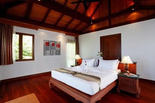 Six-Bedroom Villa