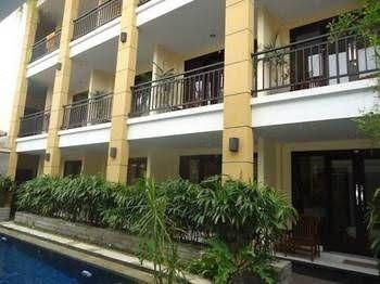 กอนดรา พรีเมียร์ เกสต์เฮาส์ กูตา (Kondra Premiere Guest House Kuta)0