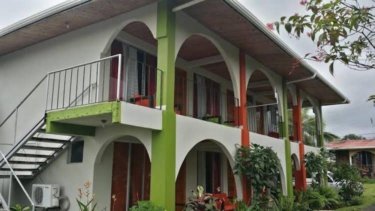 Hotel Las Flores0