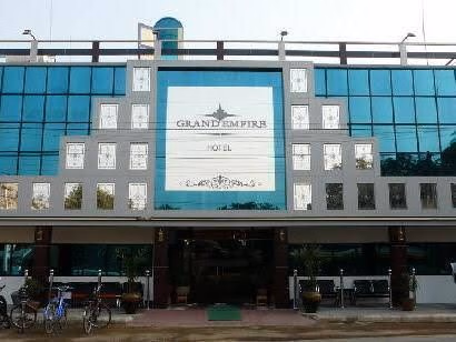 Grand Empire Hotel2