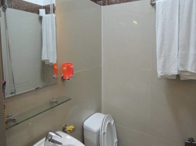 Hong Hoa Hotel1