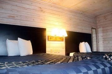 Travelodge Inn and Suites San Antonio4