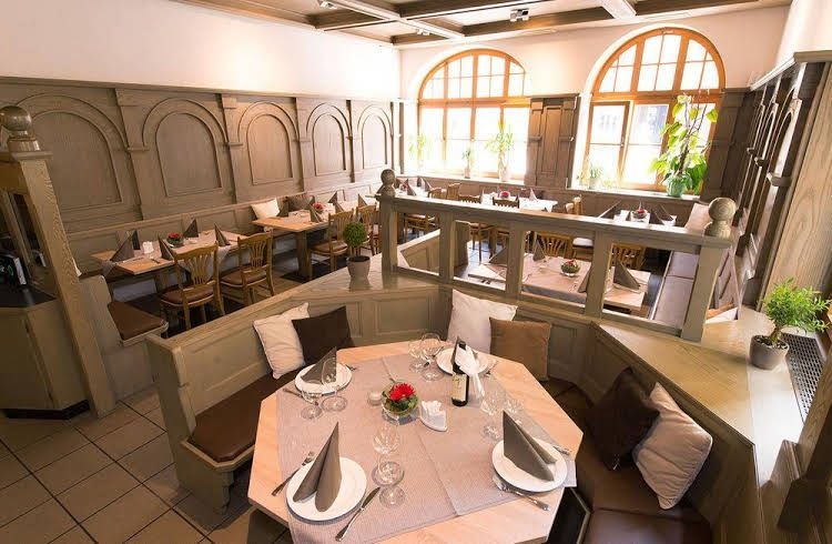 Hotel-Restaurant Piazza0