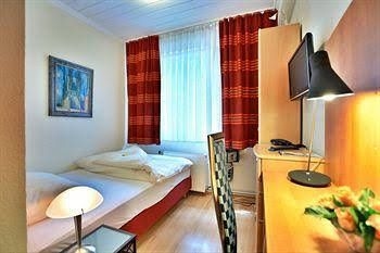 Hotel Muller Koln0