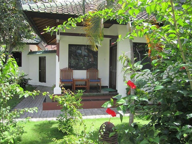 Padang Bai Beach Resort2