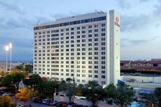 Hilton St. Petersburg Bayfront1