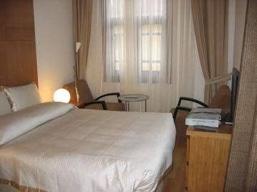 Bright Suites Hotel3