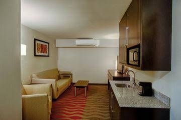 Holiday Inn Express Baltimore West - Catonsville0