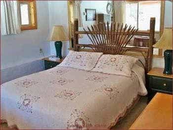 Kelly Place Bed & Breakfast