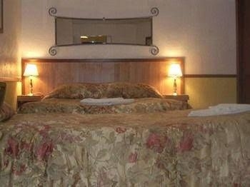 St Hilary Hotel0
