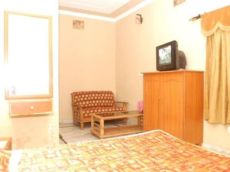 Hotel Royal Palace1