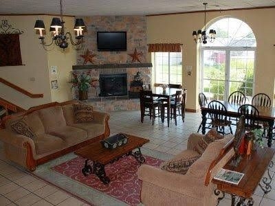 Hershey Farm Inn1