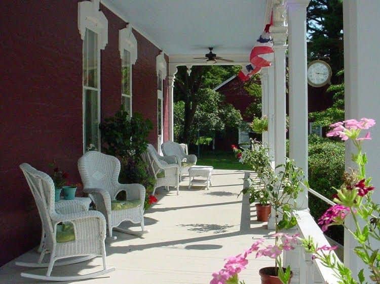 Lovelace Manor Bed and Breakfast Lovelace Manor Bed and Breakfast