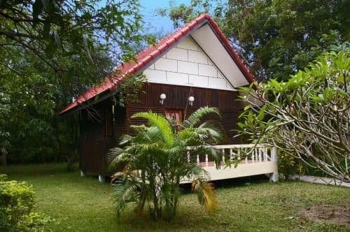Bungalow with King size bed