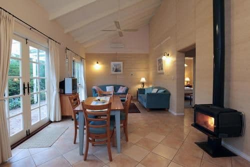 Two-Bedroom Cottage - Cottage 3