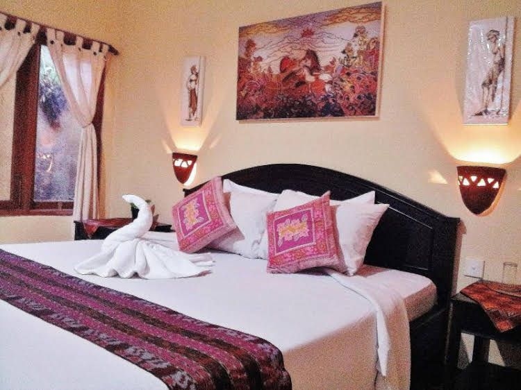 โฮเต็ล ซาเนอร์ อาดาห์ (Hotel Sanur Indah)3