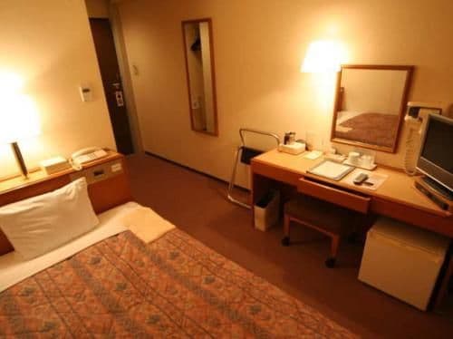 Single Room - Smoking