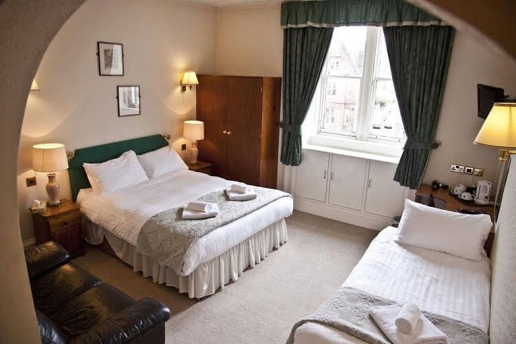 Buccleuch Arms Hotel1
