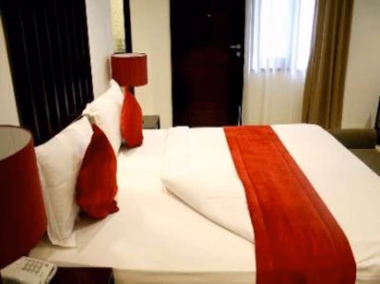 Rumah Nenek Hotel and Restaurant3
