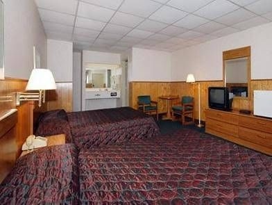 Econo Lodge Beavercreek2
