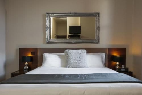 Deluxe Double Room with Bath