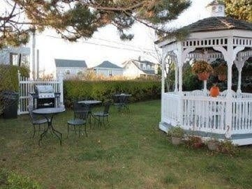 Seascape Inn4