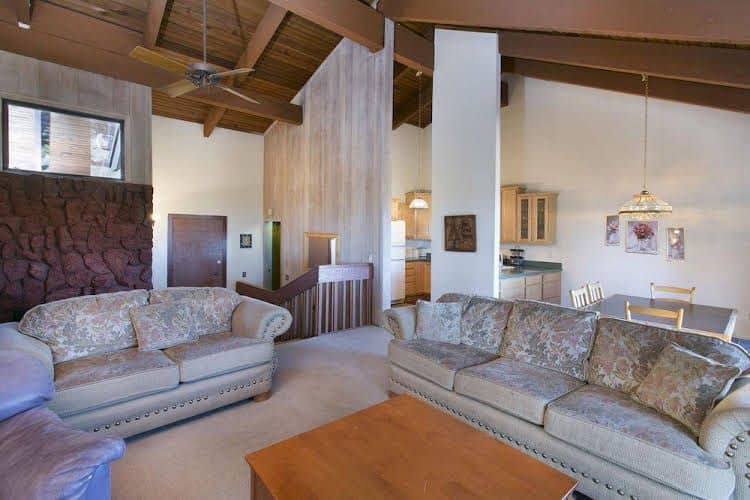 Mammoth Point by 101 Great Escapes Mammoth Point by 101 Great Escapes